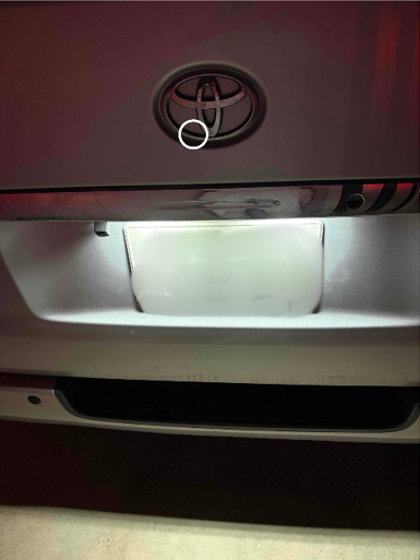 ハイエースのナンバー灯LED化完成